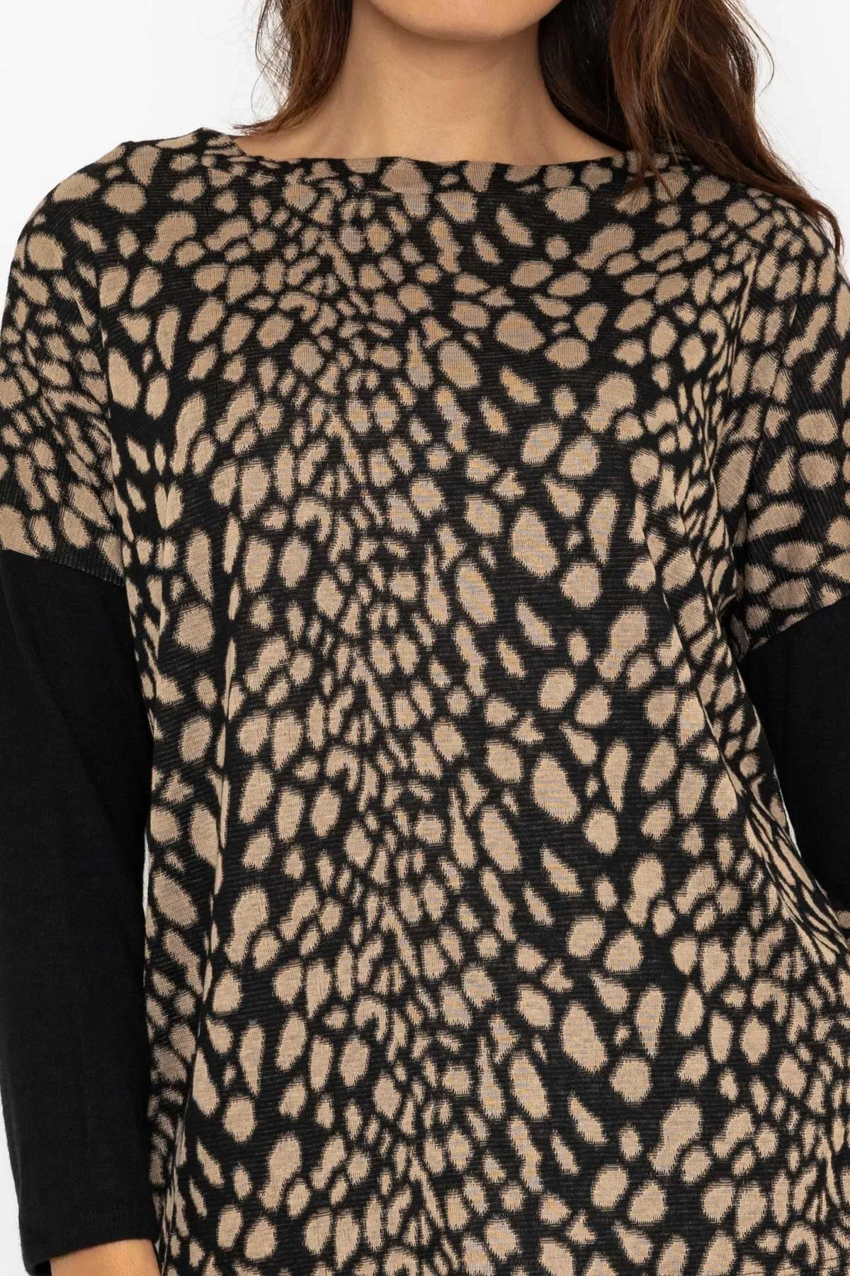 Animal Print Front Knit Long Sleeve Top