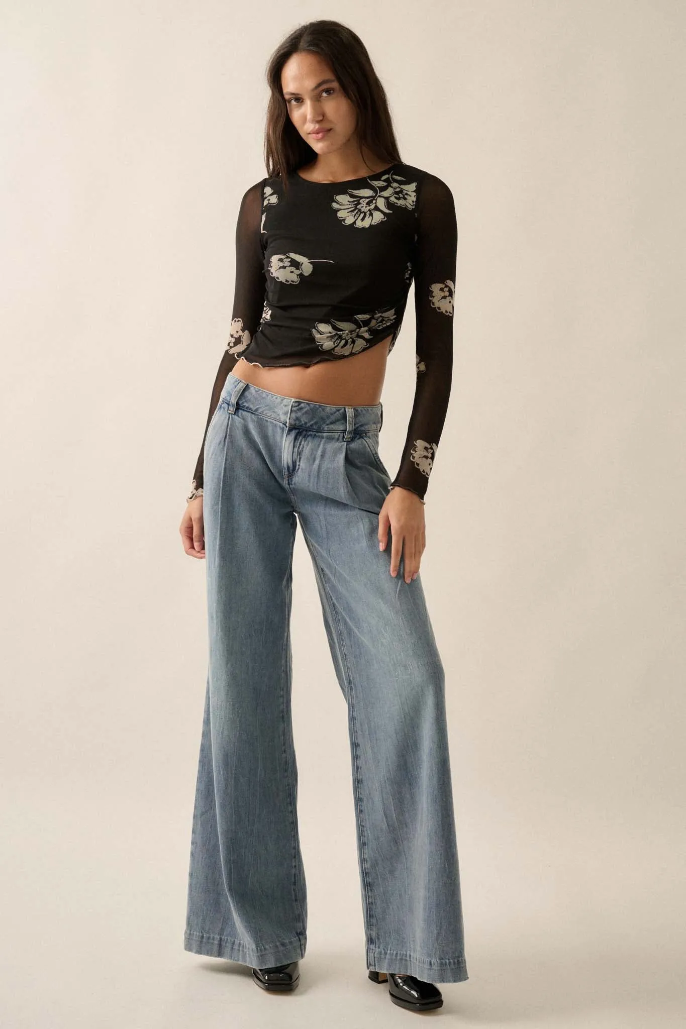 Deco Garden Floral Mesh Ruched Asymmetrical Top