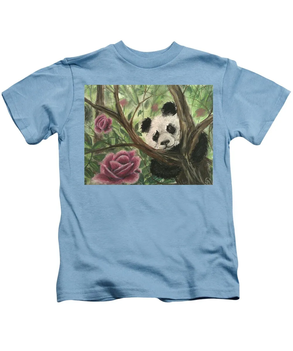 Hiding in Beauty - Kids T-Shirt