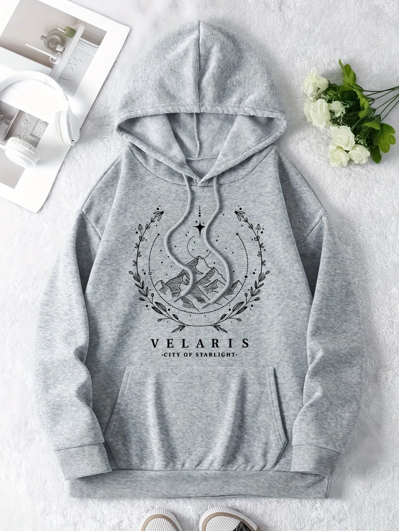 Winter Warmth & Starry Style: Cozy Casual Women's Hoodie with Convenient Kangaroo Pocket, Long Sleeves, and Durable Stretch Fabric